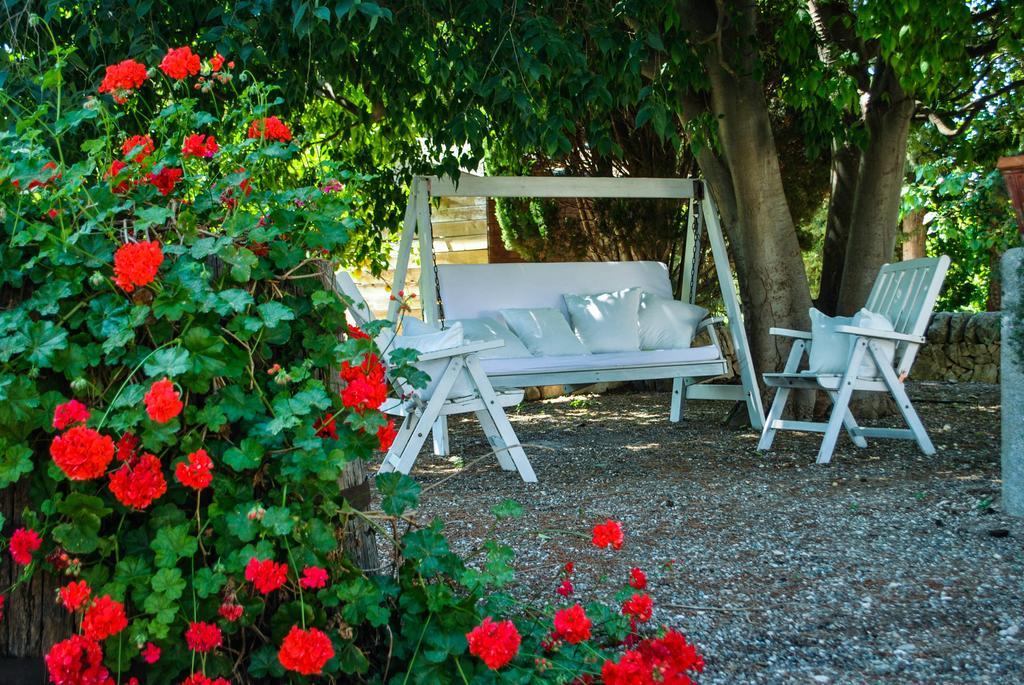 Chiusa Di Carlo Agriturismo Avola Bagian luar foto