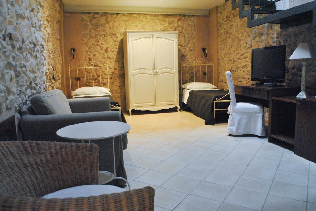 Chiusa Di Carlo Agriturismo Avola Bagian luar foto