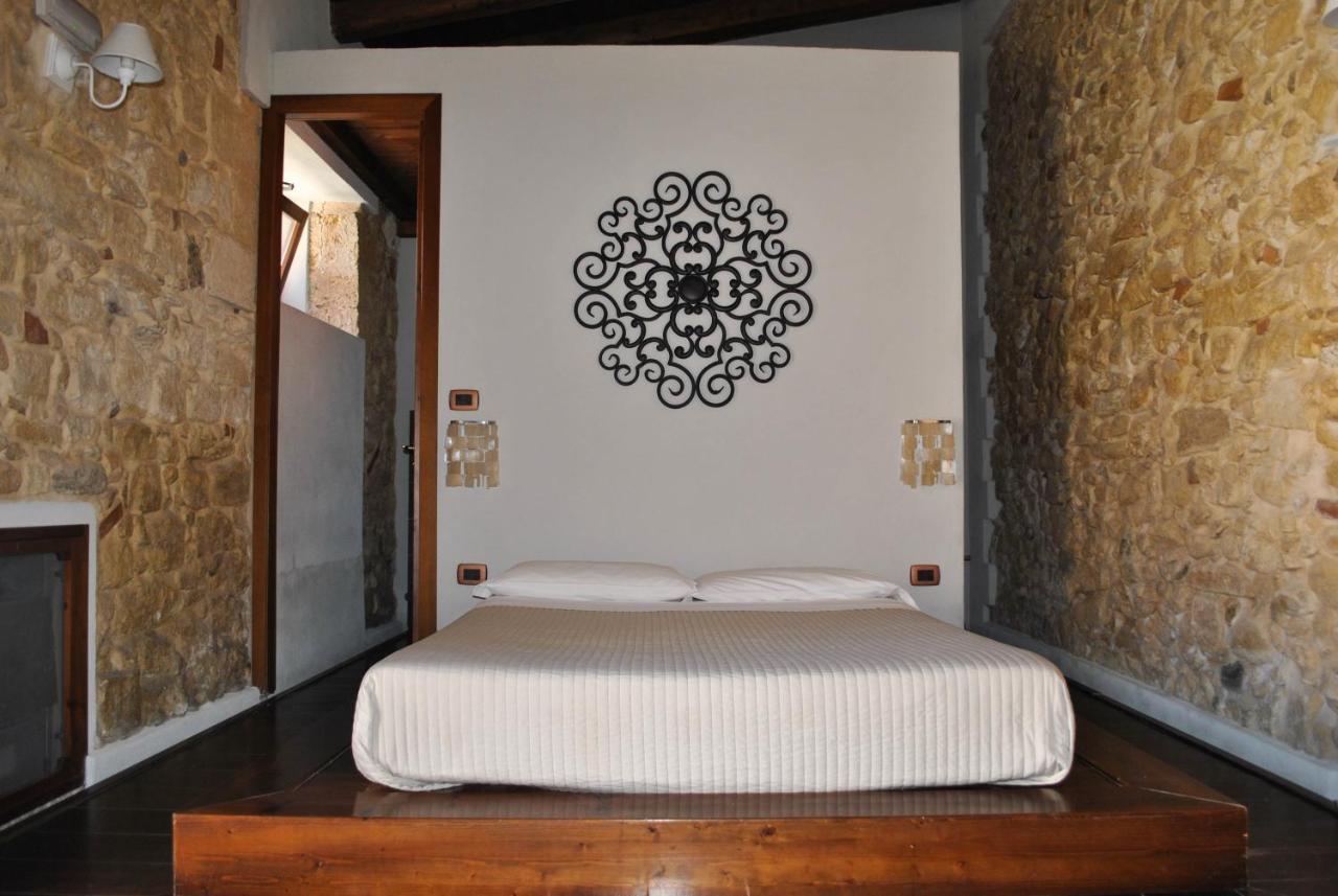 Chiusa Di Carlo Agriturismo Avola Bagian luar foto